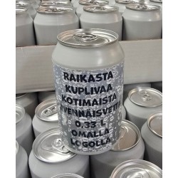 Kivennäisvesi omalla brändäyksellä